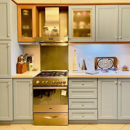Sweet Central Apartment Heraklion  Bagian luar foto