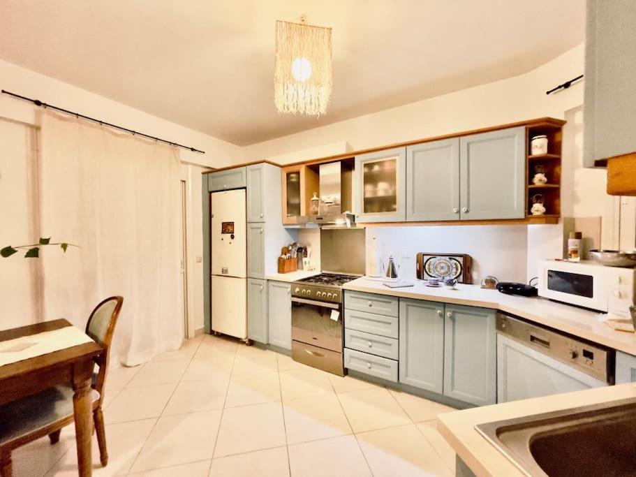 Sweet Central Apartment Heraklion  Bagian luar foto